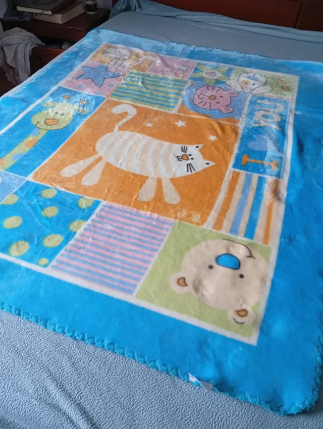 Manta infantil cuna/sofá animales