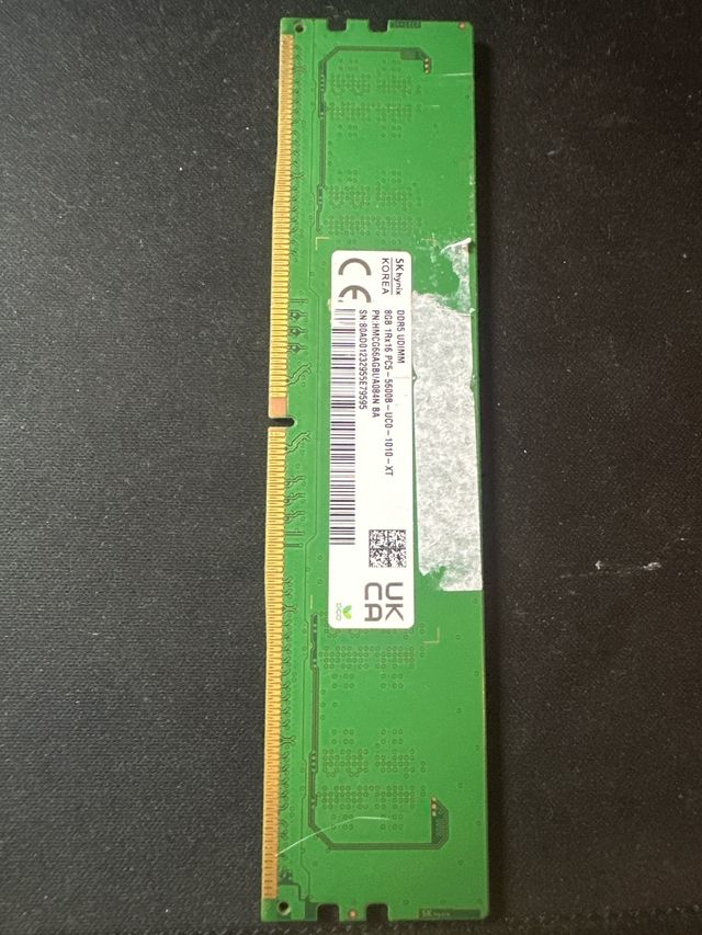 SK hynix 8GB DDR5 UDIMM