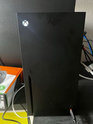 Xbox Series X Negra + Mando Scuf Valor Pro