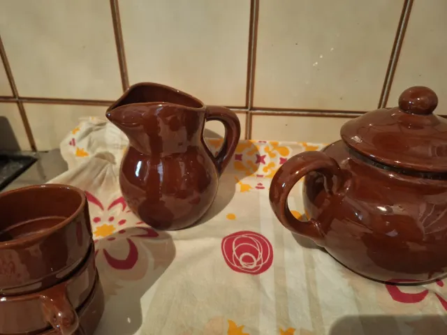 Juego de té o café de cerámica.