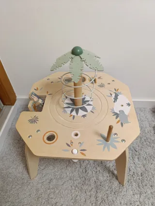 Mesa de actividades infantil madera