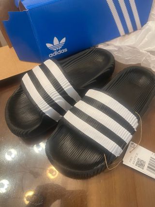 Chanclas Adidas Adilette 22 Talla 39