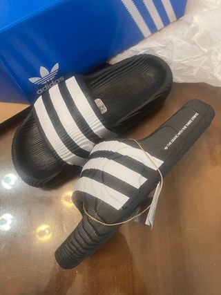 Chanclas Adidas Adilette 22 Talla 39