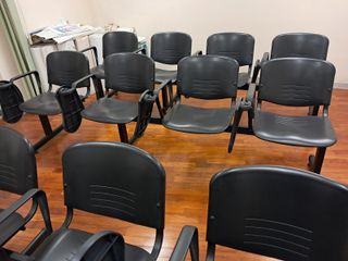 Set 4 sedie nere con ribaltina