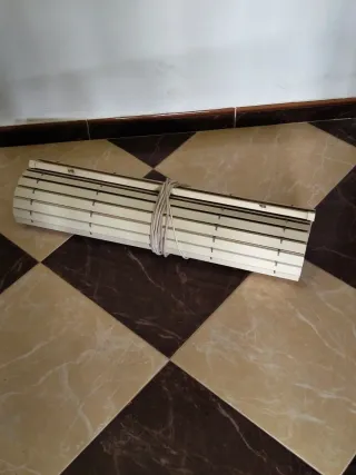 Persiana enrollable 76cm x 2m