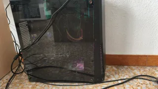 PC Gaming sobremesa LowCost Negro/Multicolor