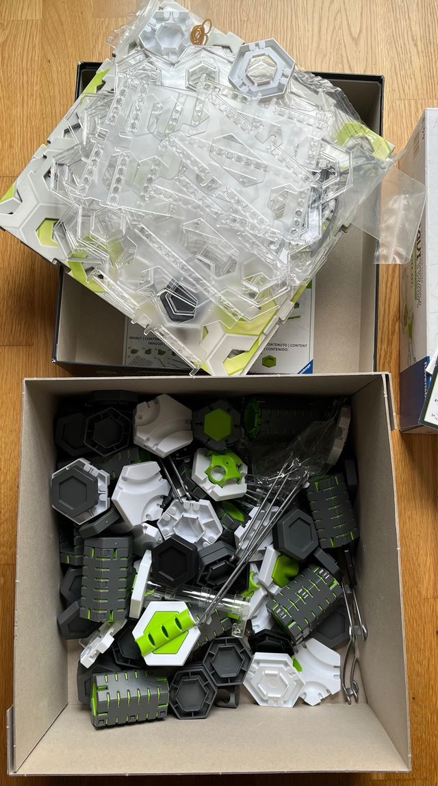 Gravitrax Starter Set + Starter Set Vertical +plus