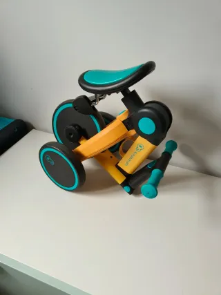 Bicicleta/Triciclo KinderKraft Amarillo/Turquesa.