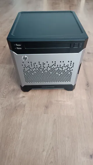 HP Microserver Gen8