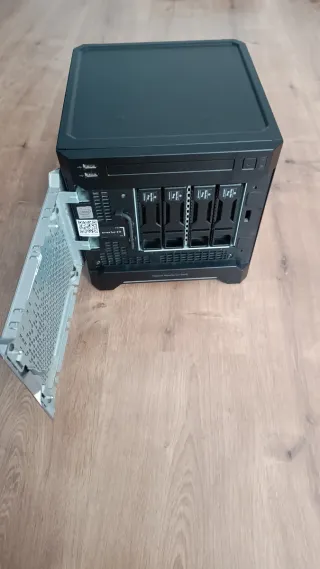 HP Microserver Gen8