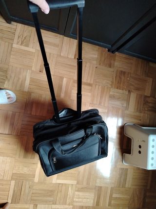 Maletín de viaje con ruedas
