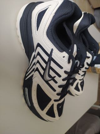 Nike Air Pegasus Zapatillas }Nuevas!!