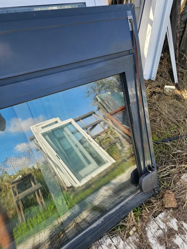 Ventana aluminio Climalit oscilobatiente 