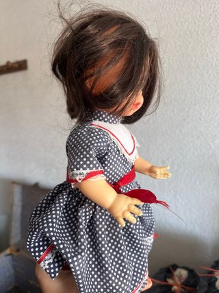 Muñeca antigua que canta