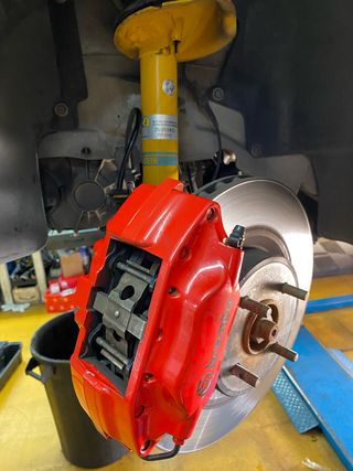 Pinzas Brembo 4 Pistones