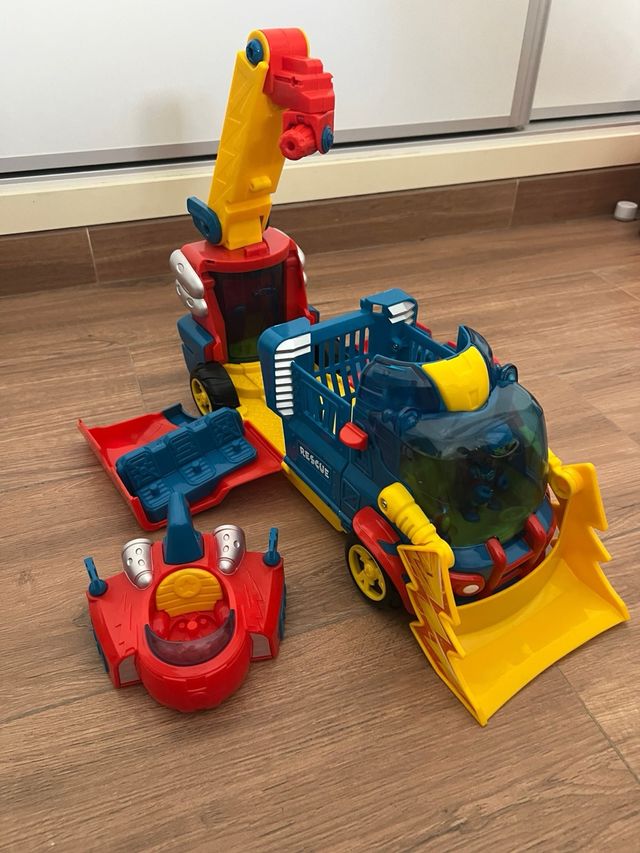 SuperThings Rescue Truck