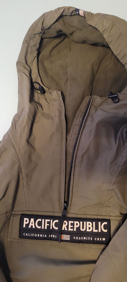 Chaqueta Pacific Republic verde caqui