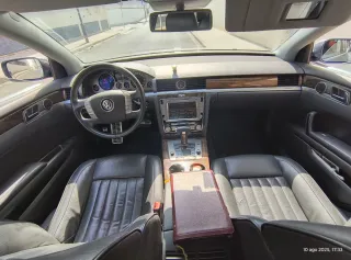 Volkswagen Phaeton 2011