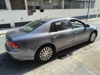 Volkswagen Phaeton 2011