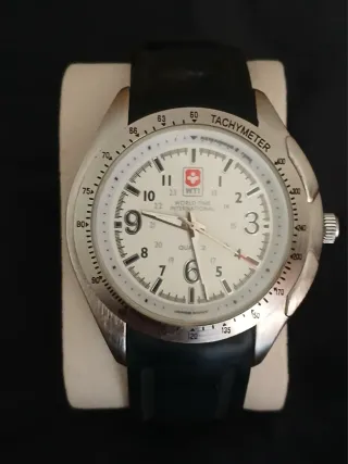 🇯🇵 Reloj WTI Tachymeter