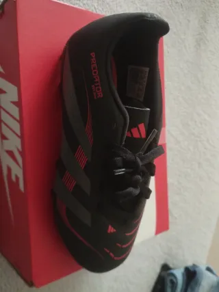 Botas de fútbol Adidas Predator N 31