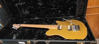 Music Man Axis 2006 Dourado