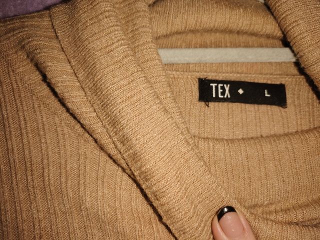 Vestido de punto beige cuello alto talla L