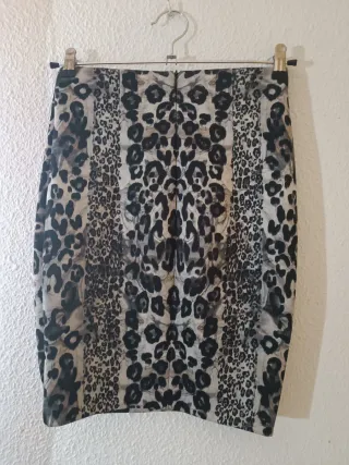 Falda Leopardo Beige y Negra