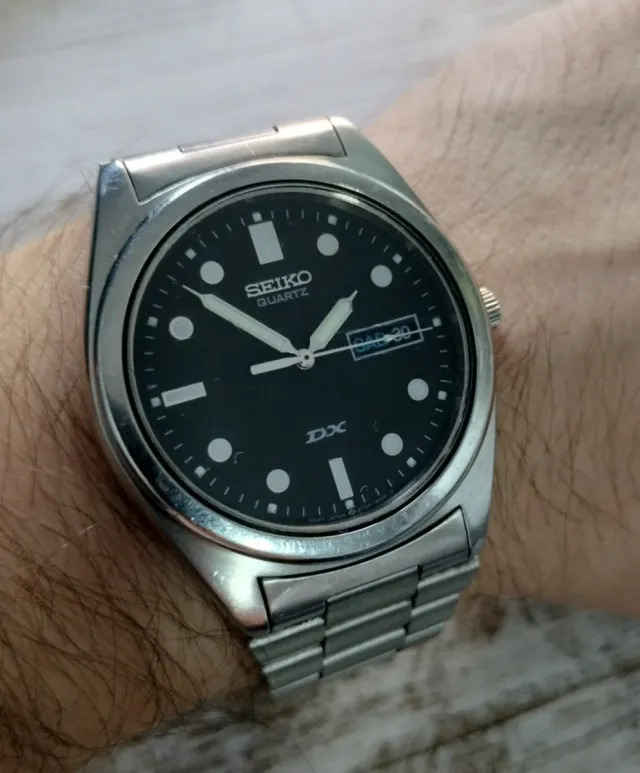Reloj Seiko DX Quartz day-date