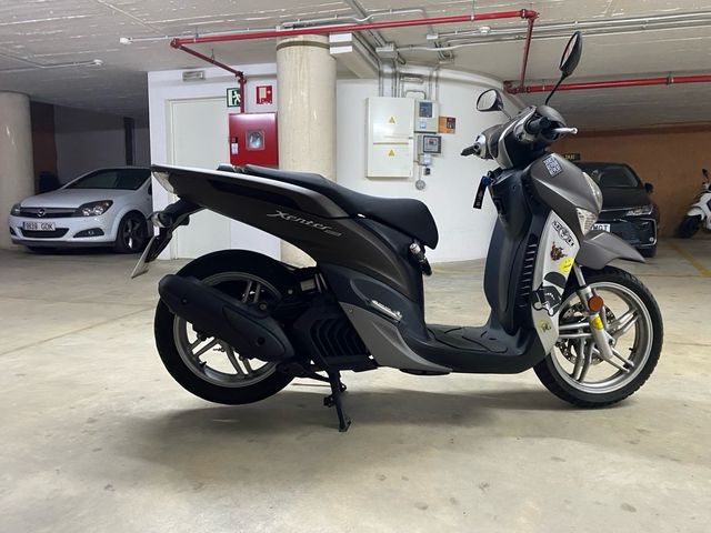 Yamaha Xenter 125