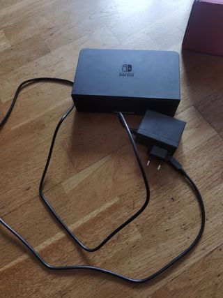 Nintendo Switch OLED blu/rosso