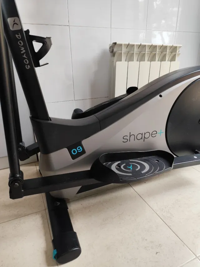 Bicicleta elíptica Shape+ 09