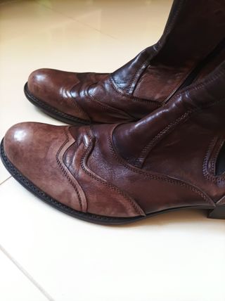 STIVALETTO IN PELLE INVECCHIATA WEXFORD TAGLIA 44