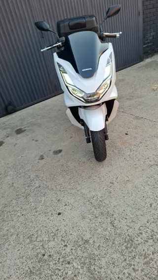 Moto Honda PCX 2025