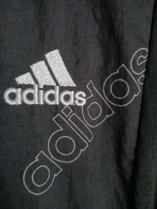 Chaqueta deportiva Adidas chico