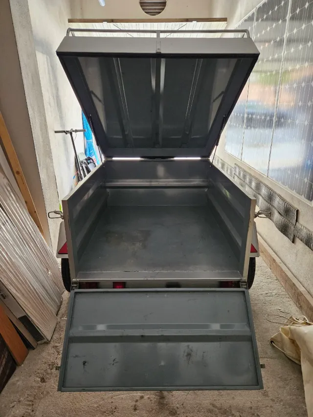 Remolque ligero 270 kg carga útil