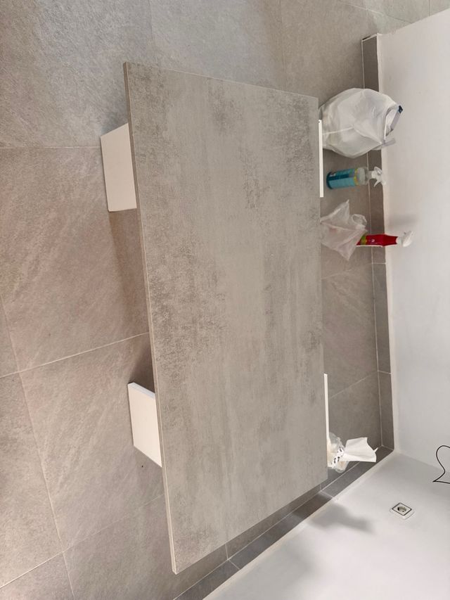 Mesa centro elevable piedra y madera