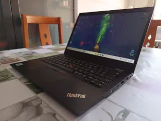 Ordenador portátil Lenovo i5 10th. con disco SSD