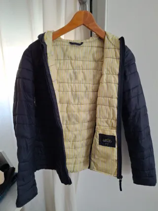 Anorak azul con capucha T.L