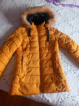 Chaqueta acolchada tres cuartos