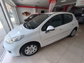 Peugeot 207 1400 75Cv año 2011 MUY BUEN ESTADO.