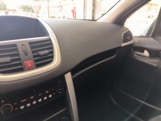 Peugeot 207 1400 75Cv año 2011 MUY BUEN ESTADO.