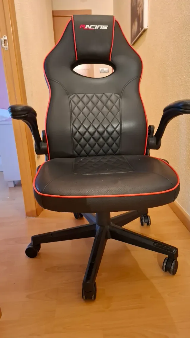 Silla Gaming RACING Negra con Detalles Rojos