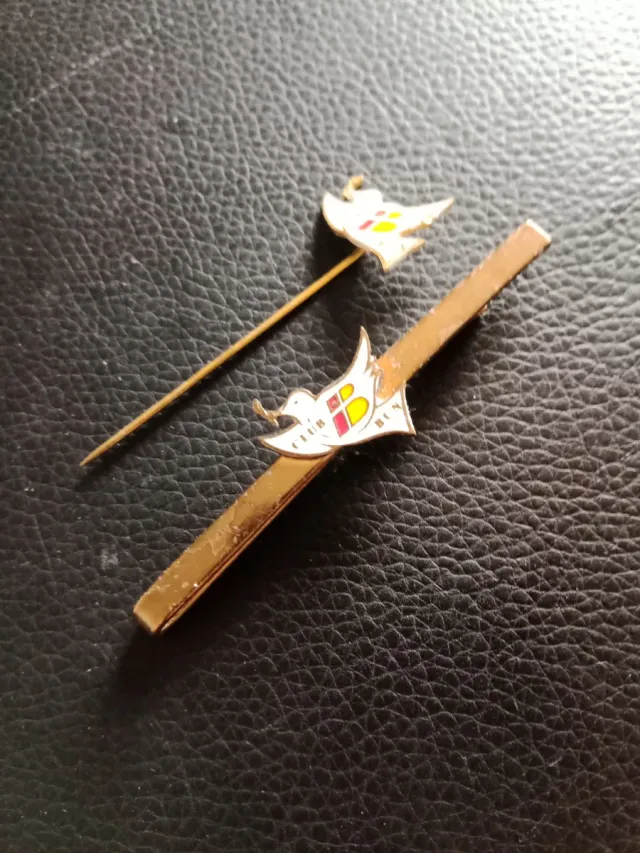 Pinclub Iberia Paloma