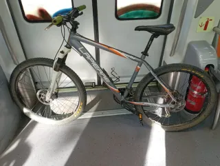 Bicicleta Lapierre Iceni 400
Única.