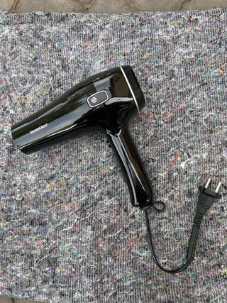 Secador de pelo Silver Crest negro