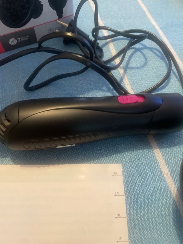 Cepillo Secador y Peinado WALK & REY