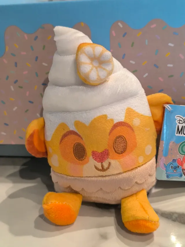 Peluche Disney rey león cupcake lemon