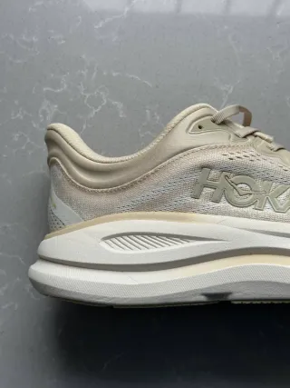 Hoka Bondi 9 Beige