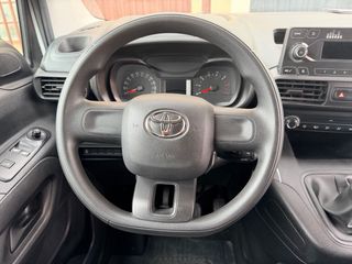 Toyota Proace City 2021